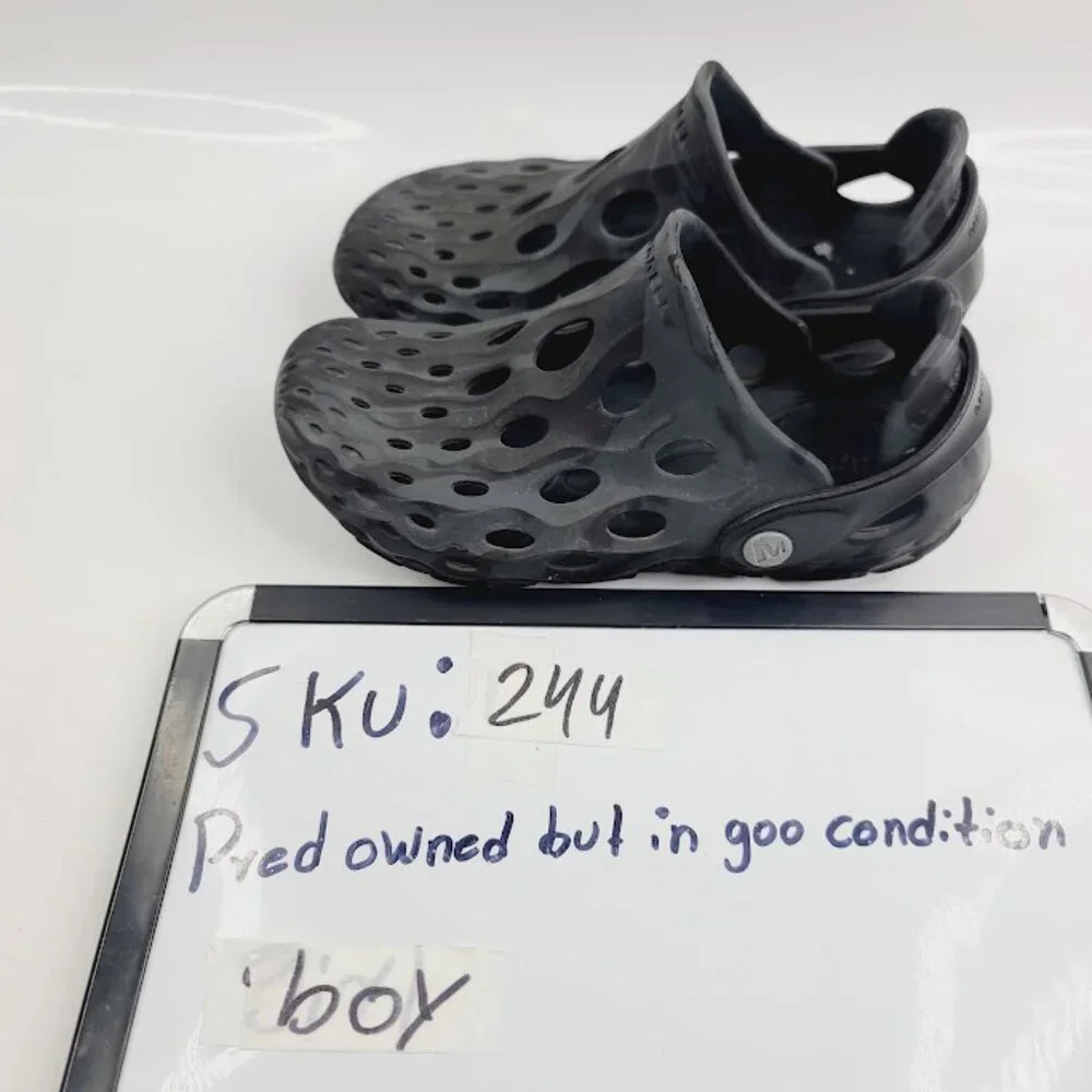 Merrell Boy's Black Hydro Moc Breathe Adjustable Slip-On‎ Casual Clogs Size 4